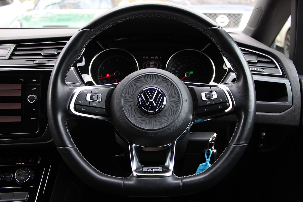 Used Volkswagen Touran 2019 for sale - 77614889: Photo 22