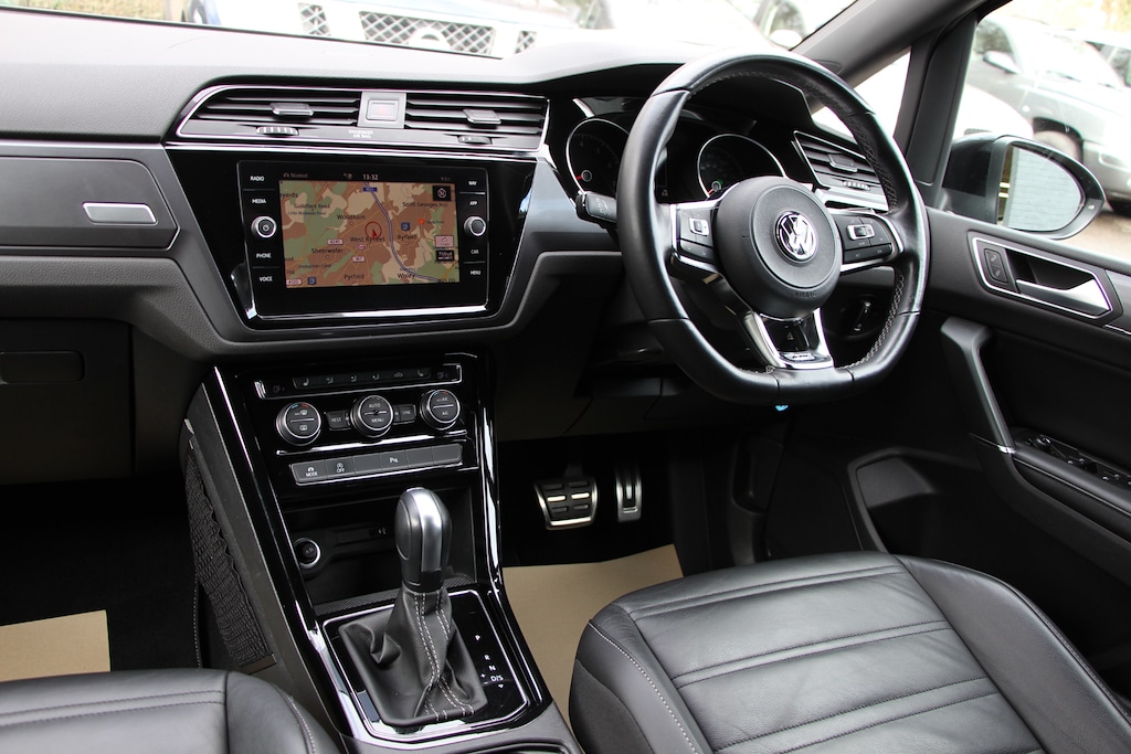 Used Volkswagen Touran 2019 for sale - 77614889: Photo 38