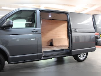 Used Volkswagen Transporter 2022 for sale - 75918549: Photo