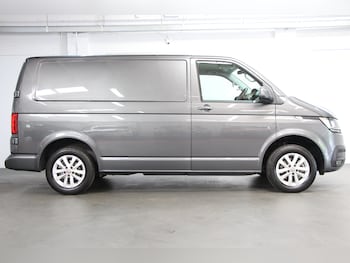 Used Volkswagen Transporter 2022 for sale - 75918549: Photo