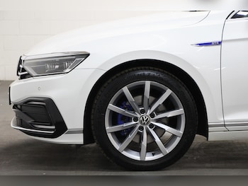 Used Volkswagen Passat 2021 for sale - 78581782: Photo