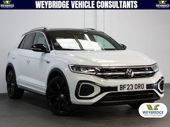 Used Volkswagen T-Roc 2023 for sale - 77746368: Photo