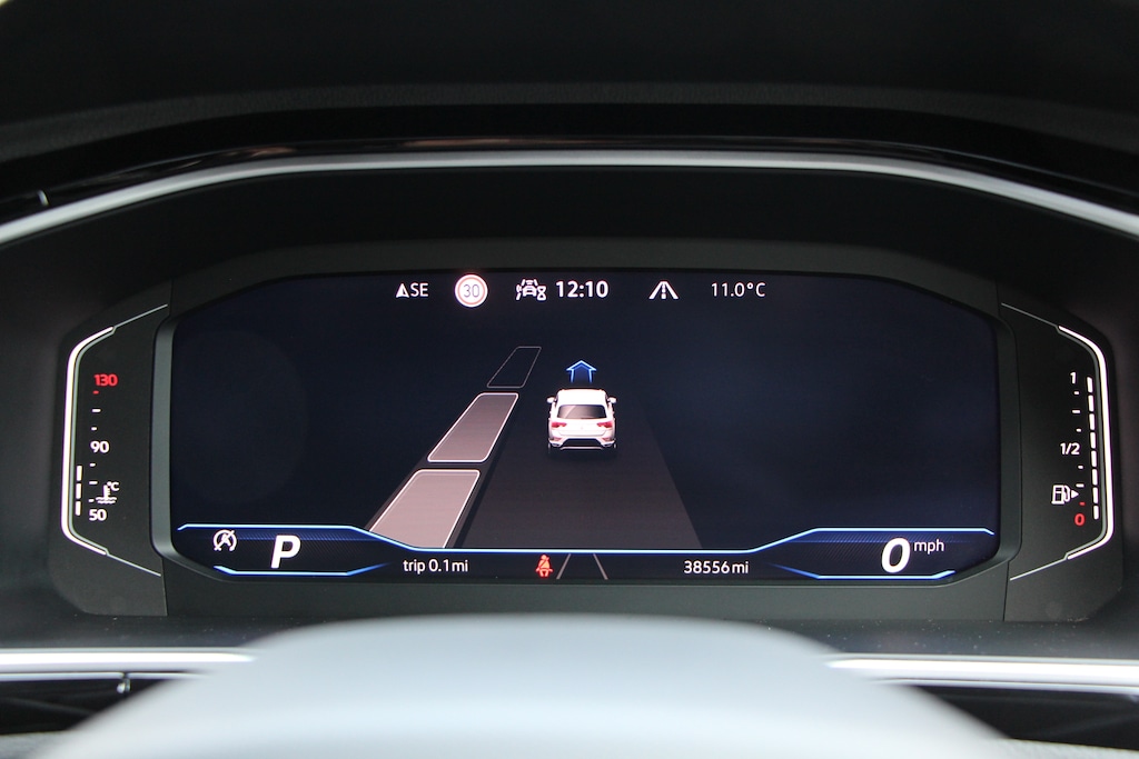 Used Volkswagen T-Roc 2023 for sale - 77746368: Photo 25