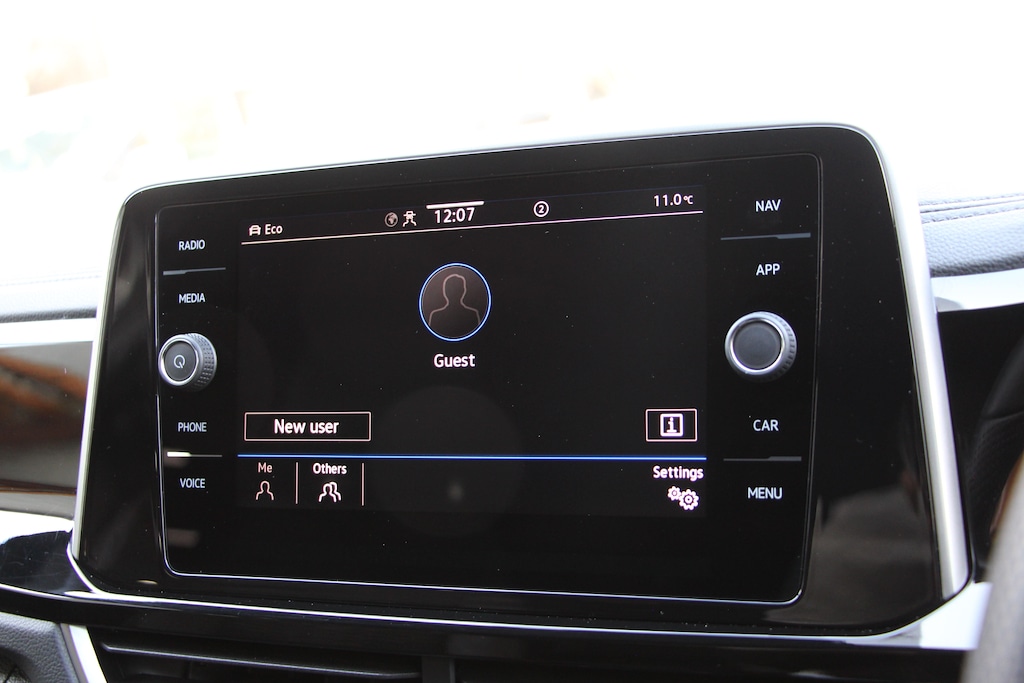 Used Volkswagen T-Roc 2023 for sale - 77746368: Photo 29