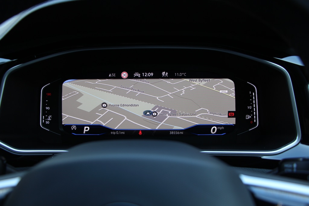 Used Volkswagen T-Roc 2023 for sale - 77746368: Photo 5