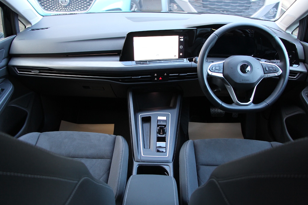 Used Volkswagen Golf 2020 for sale - 76796667: Photo 24