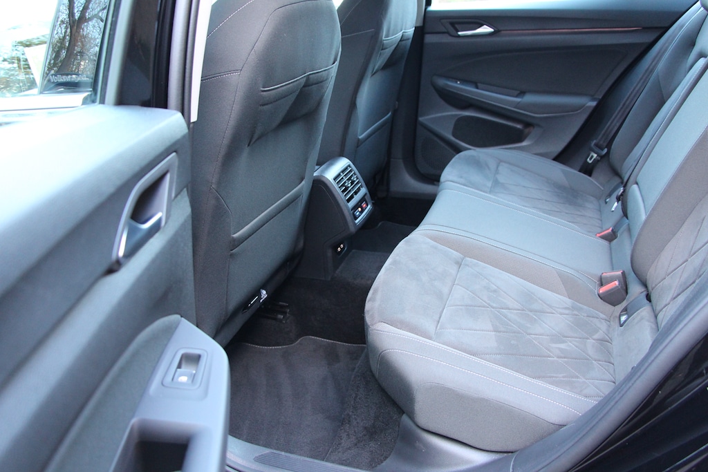 Used Volkswagen Golf 2020 for sale - 76796667: Photo 27