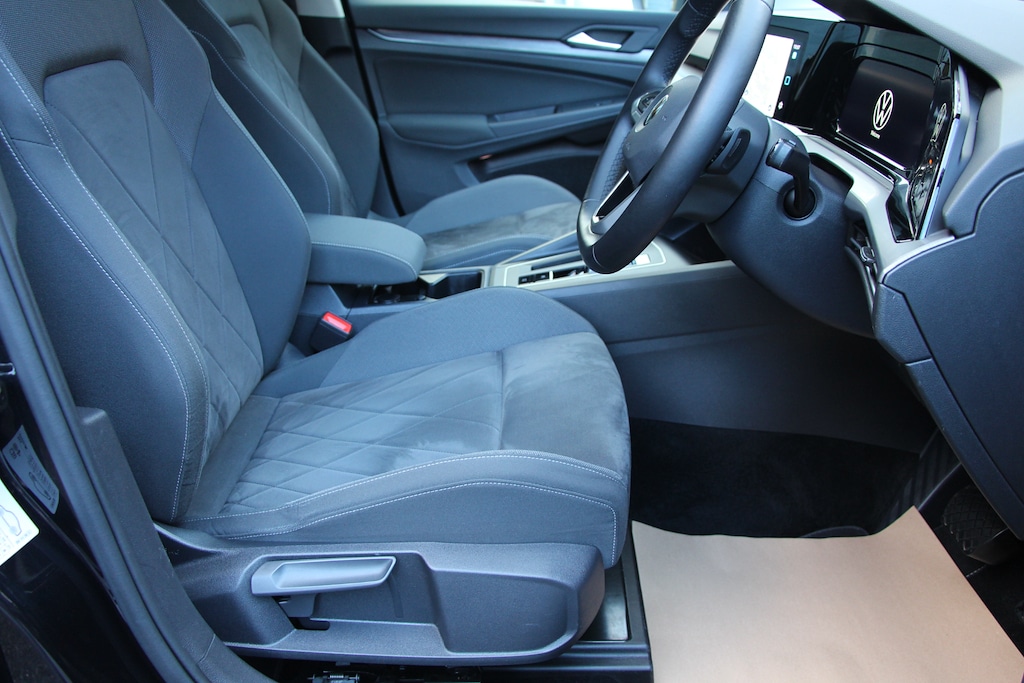 Used Volkswagen Golf 2020 for sale - 76796667: Photo 40