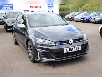 Used Volkswagen Golf 2018 for sale - 79077942: Photo