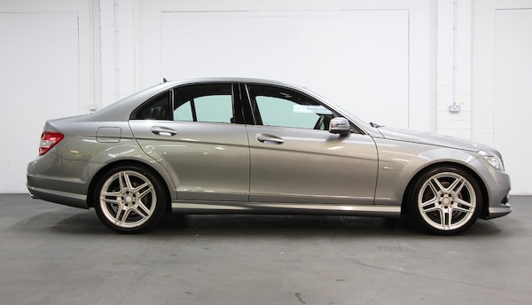Used Mercedes-Benz C-Class 2010 for sale - 76229503: Photo 10