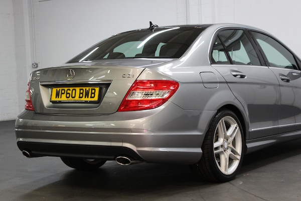 Used Mercedes-Benz C-Class 2010 for sale - 76229503: Photo 12