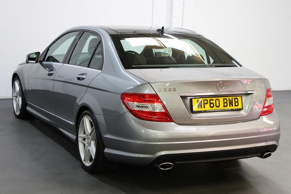 Used Mercedes-Benz C-Class 2010 for sale - 76229503: Photo 13