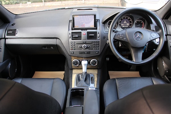 Used Mercedes-Benz C-Class 2010 for sale - 76229503: Photo 17
