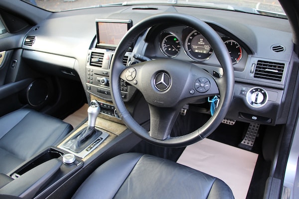 Used Mercedes-Benz C-Class 2010 for sale - 76229503: Photo 19