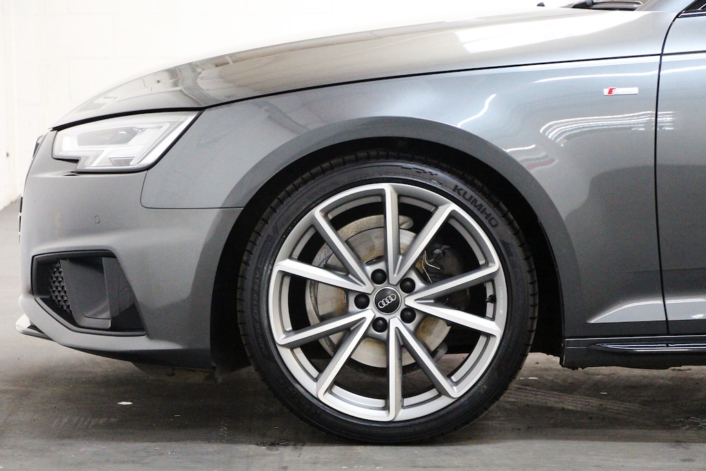 Used Audi A4 Avant 2019 for sale - 78074703: Photo 2