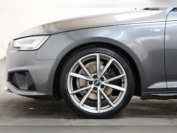 Used Audi A4 Avant 2019 for sale - 78074703: Photo