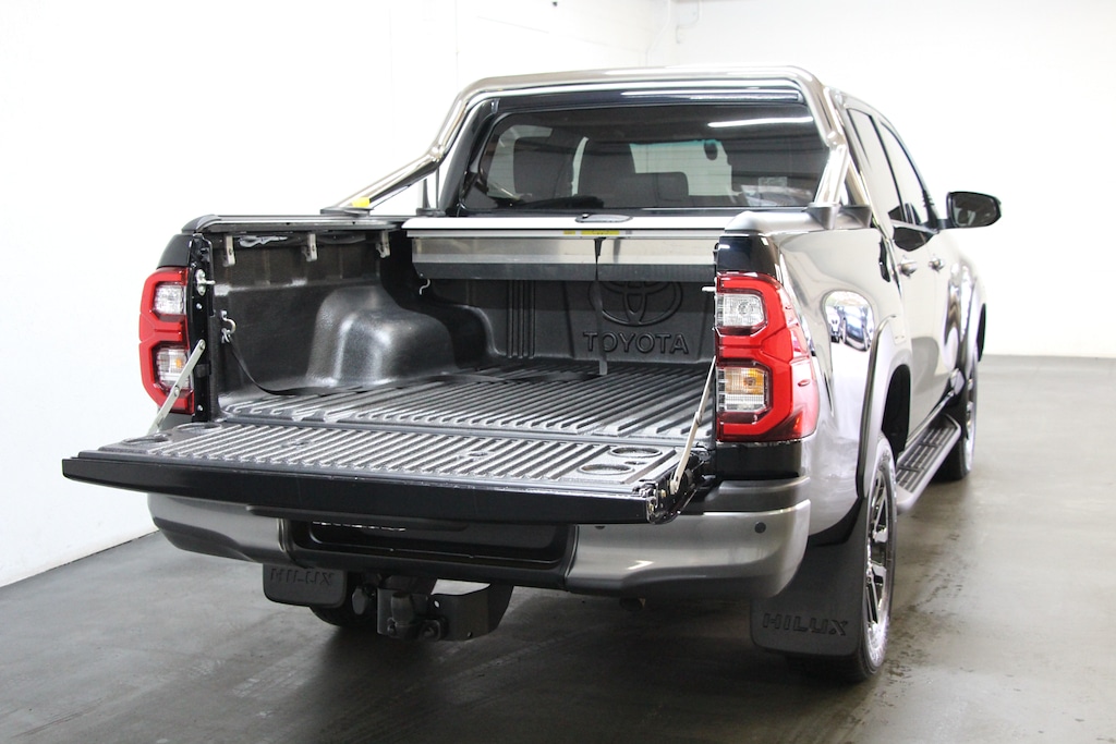 Used Toyota Hilux 2021 for sale - 77698918: Photo 2