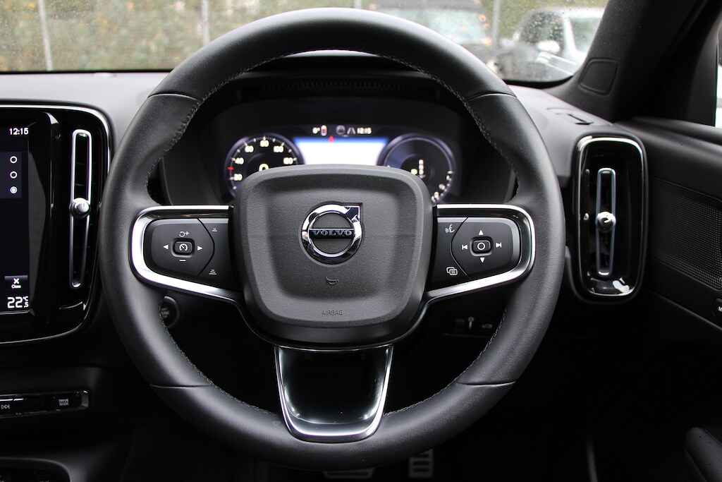 Used Volvo XC40 2022 for sale - 76603073: Photo 15