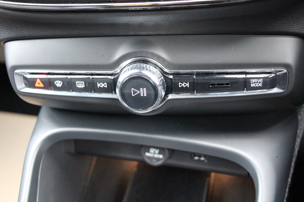 Used Volvo XC40 2022 for sale - 76603073: Photo 37