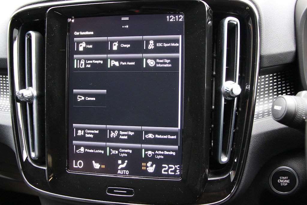 Used Volvo XC40 2022 for sale - 76603073: Photo 46