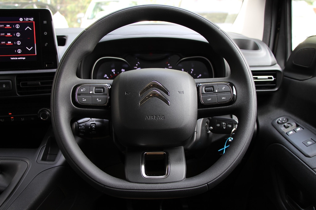 Used Citroen Berlingo 2023 for sale - 76580390: Photo 16