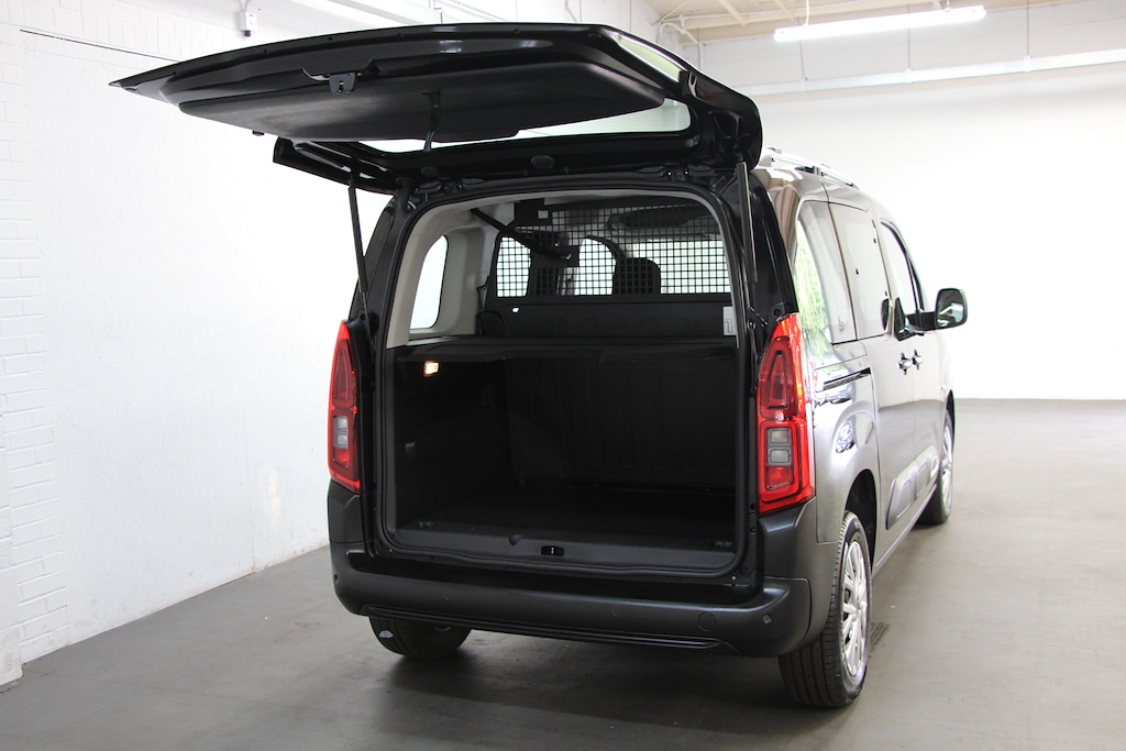 Used Citroen Berlingo 2023 for sale - 76580390: Photo 43