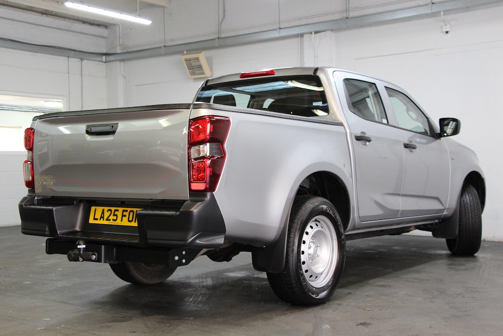 Used Isuzu D-Max 2025 for sale - 77198560: Photo 2