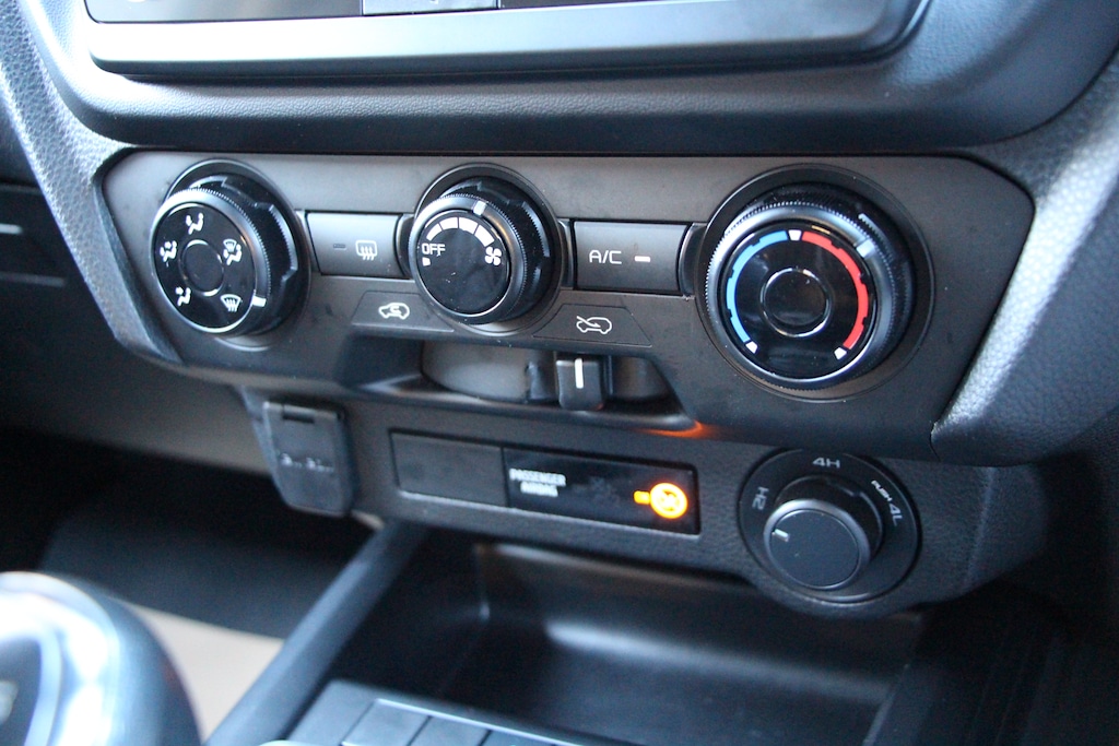 Used Isuzu D-Max 2025 for sale - 77198560: Photo 36