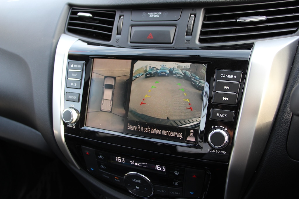 Used Nissan Navara 2020 for sale - 77988832: Photo 15