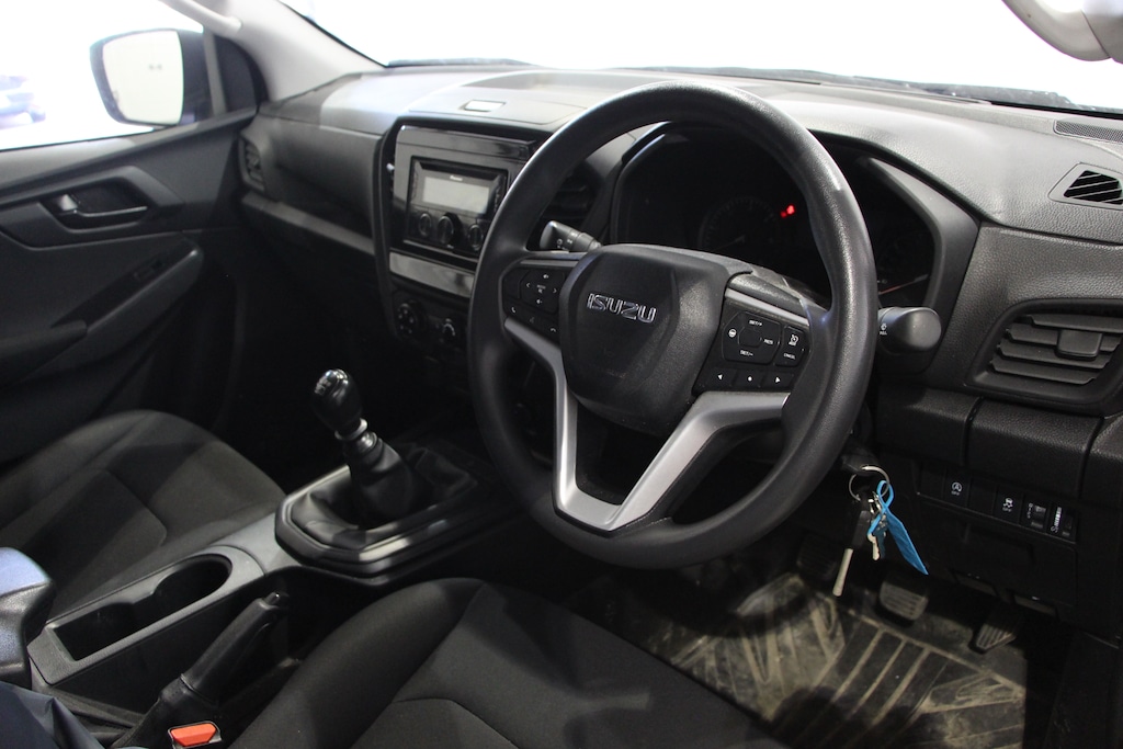 Used Isuzu D-Max 2023 for sale - 78037007: Photo 14