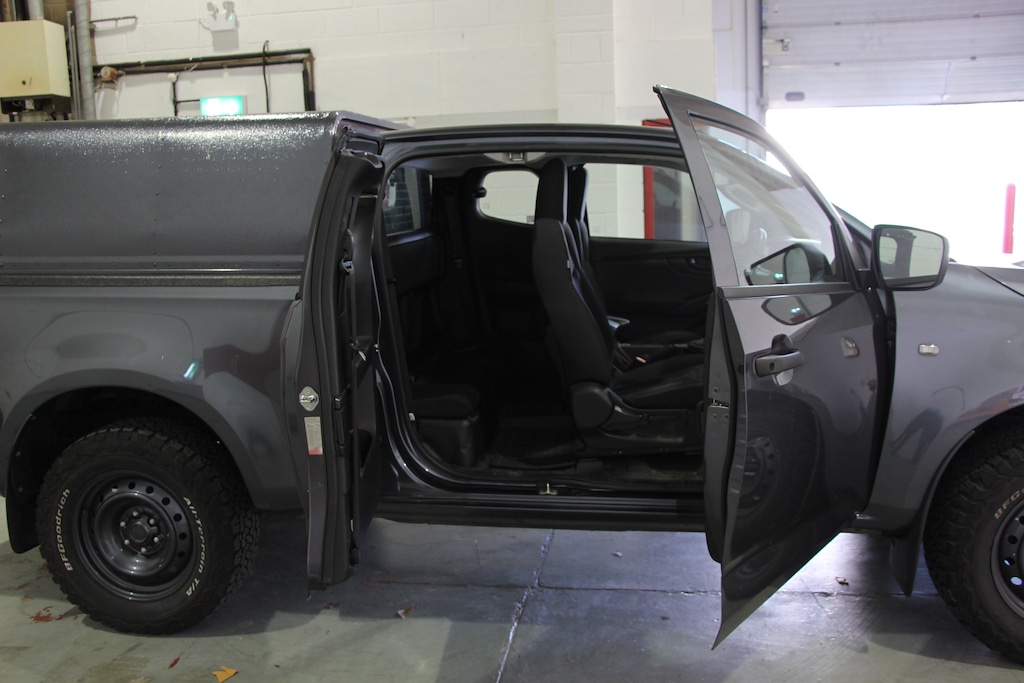 Used Isuzu D-Max 2023 for sale - 78037007: Photo 5