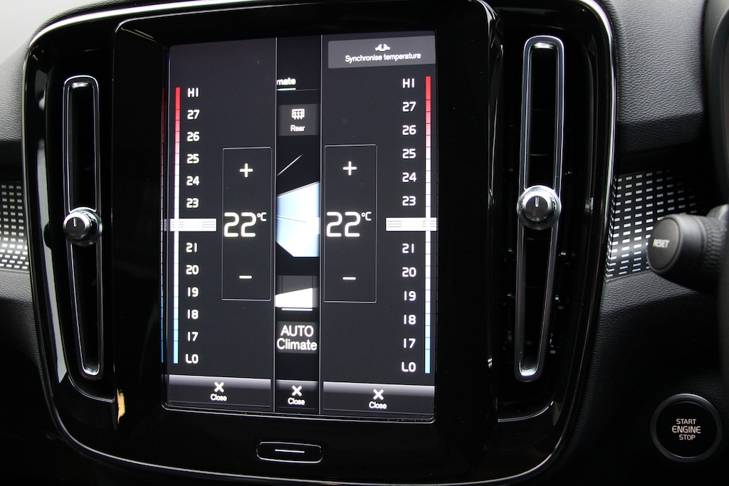 Used Volvo XC40 2020 for sale - 76882114: Photo 33