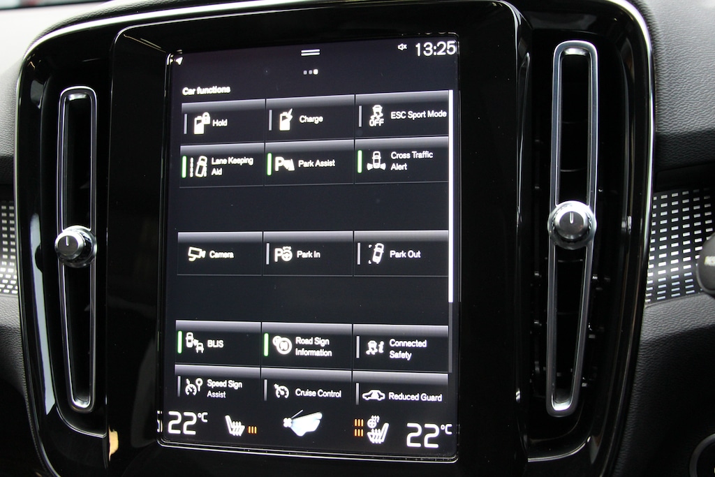 Used Volvo XC40 2020 for sale - 76882114: Photo 49