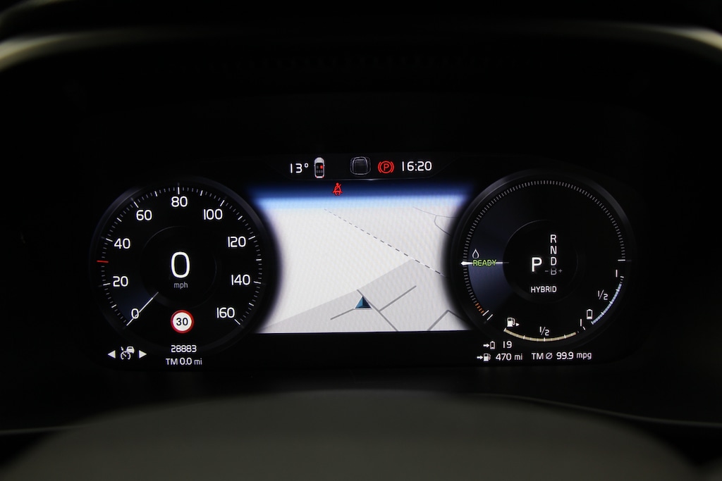 Used Volvo XC40 2022 for sale - 77841904: Photo 16