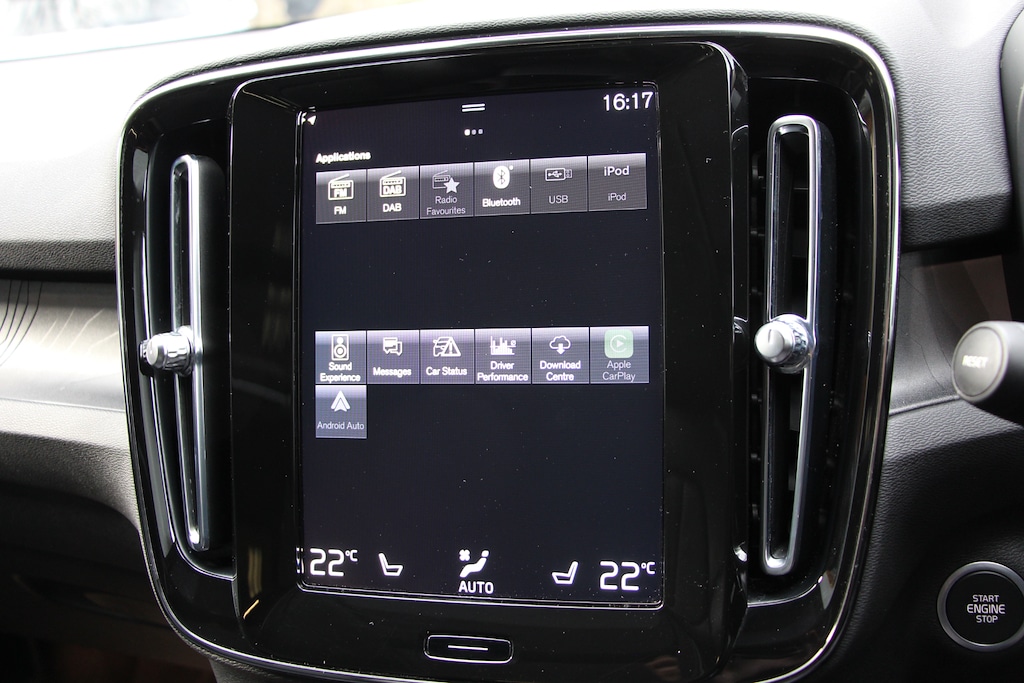 Used Volvo XC40 2022 for sale - 77841904: Photo 42