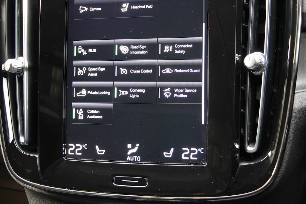 Used Volvo XC40 2022 for sale - 77841904: Photo 45