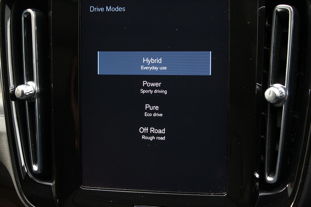 Used Volvo XC40 2022 for sale - 77841904: Photo 47