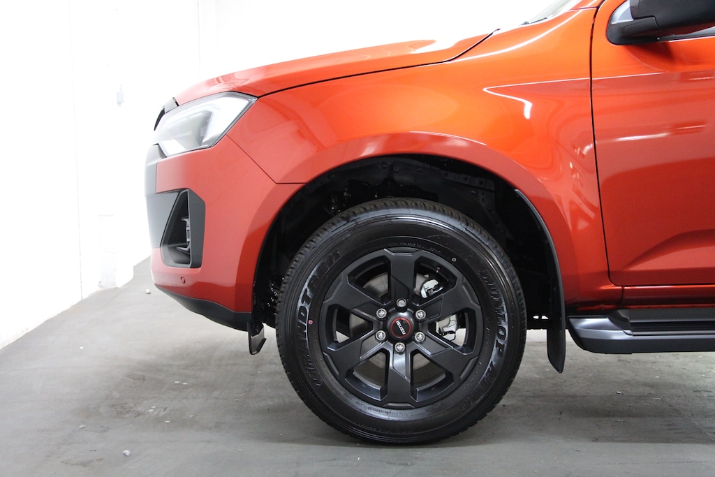 Used Isuzu D-Max 2025 for sale - 76960368: Photo 11