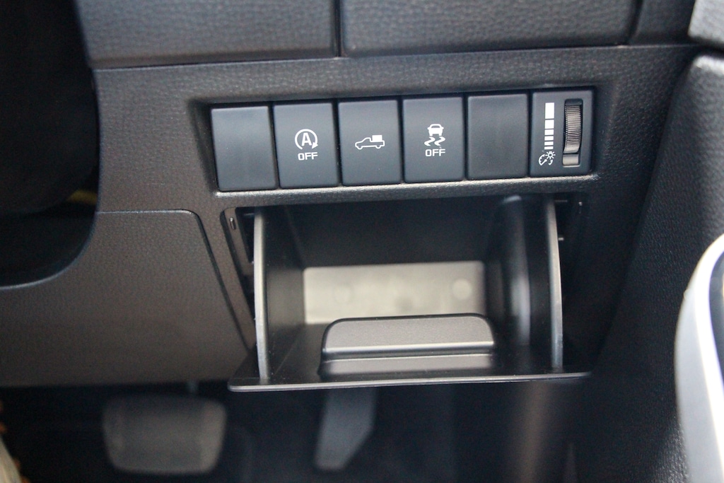 Used Isuzu D-Max 2025 for sale - 76960368: Photo 28