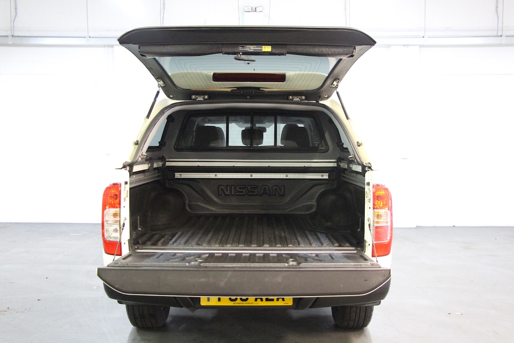 Used Nissan Navara 2018 for sale - 77592496: Photo 21