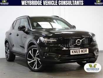 Volvo - XC40