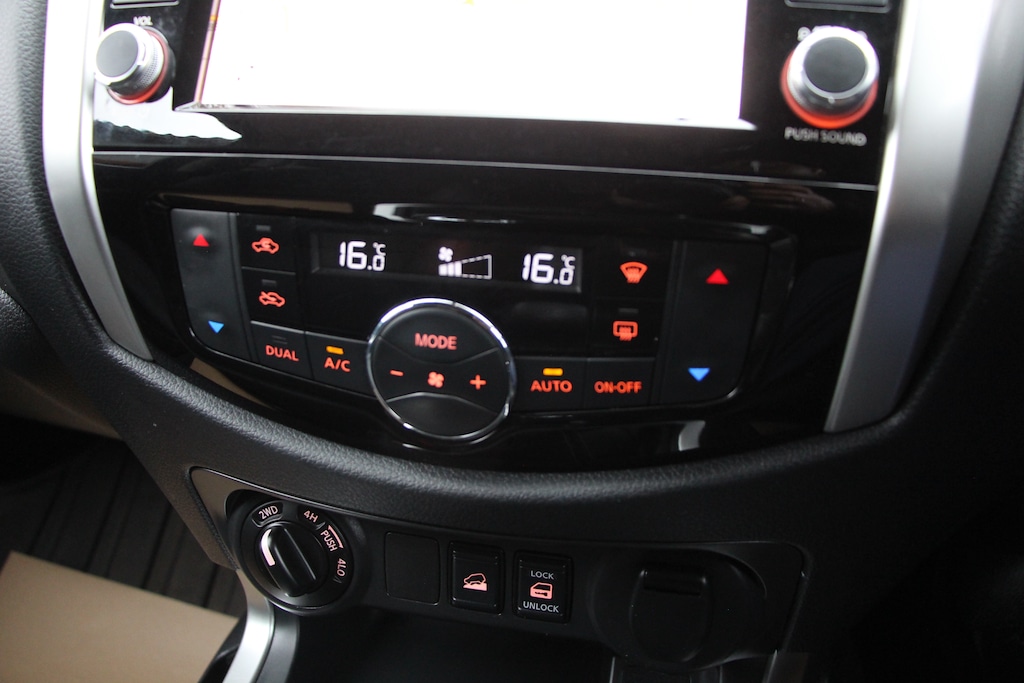 Used Nissan Navara 2021 for sale - 76580344: Photo 37