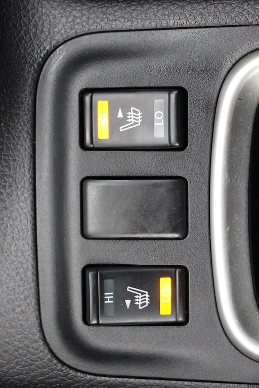 Used Nissan Navara 2021 for sale - 76580344: Photo 40