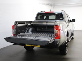 Used Nissan Navara 2021 for sale - 75959853: Photo