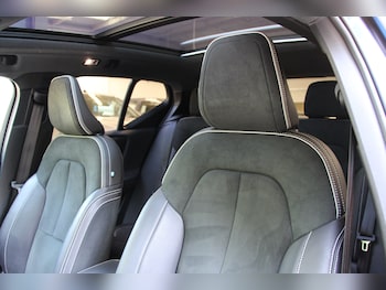 Used Volvo XC40 2019 for sale - 78953873: Photo