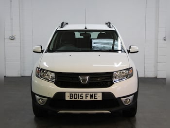 Used Dacia Sandero Stepway 2015 for sale - 77819224: Photo
