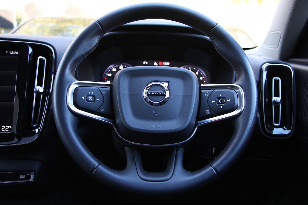 Used Volvo XC40 2020 for sale - 76648236: Photo 11