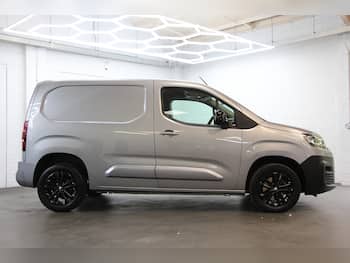 Used Citroen Berlingo 2024 for sale - 79720855: Photo