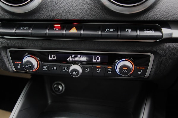 Used Audi S3 2016 for sale - 76037932: Photo 27