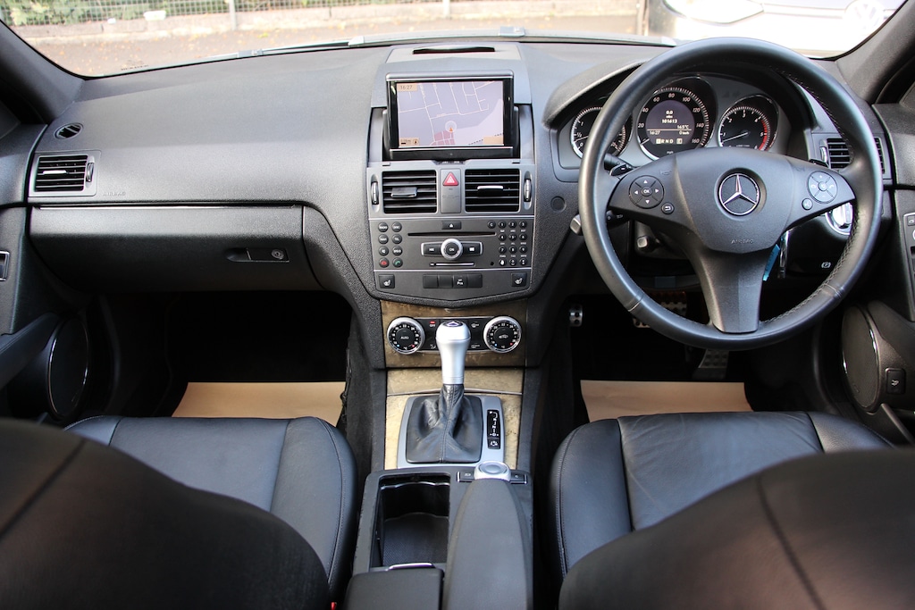 Used Mercedes-Benz C Class 2010 for sale - 76586362: Photo 17